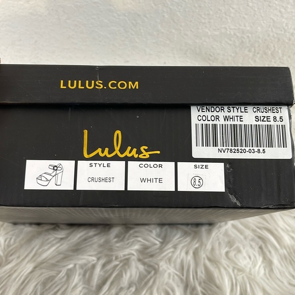 LULUS Crushest White Satin Rhinestone Ankle-Strap Chunky Heels Size 8.5 NEW - Picture 2 of 15
